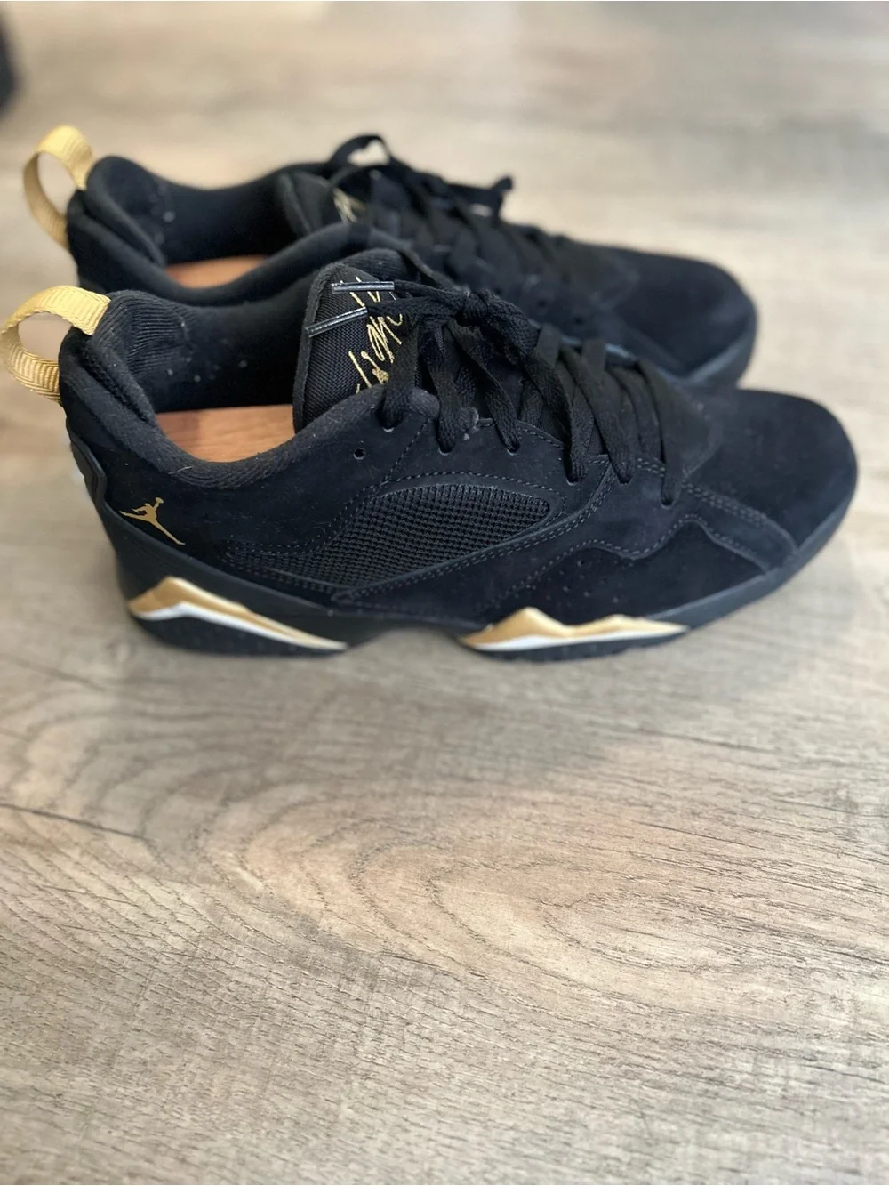 Nike Air Jordan 7 Retro Black Gold Men’s Basketball Shoes – Size 9